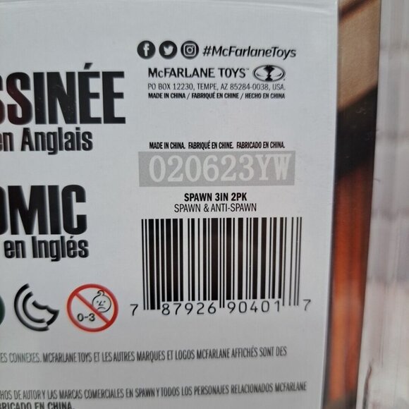 Spawn & Anti-Spawn 3" Action Figures With Comic Book McFarlane Toys - Picture 6 of 6